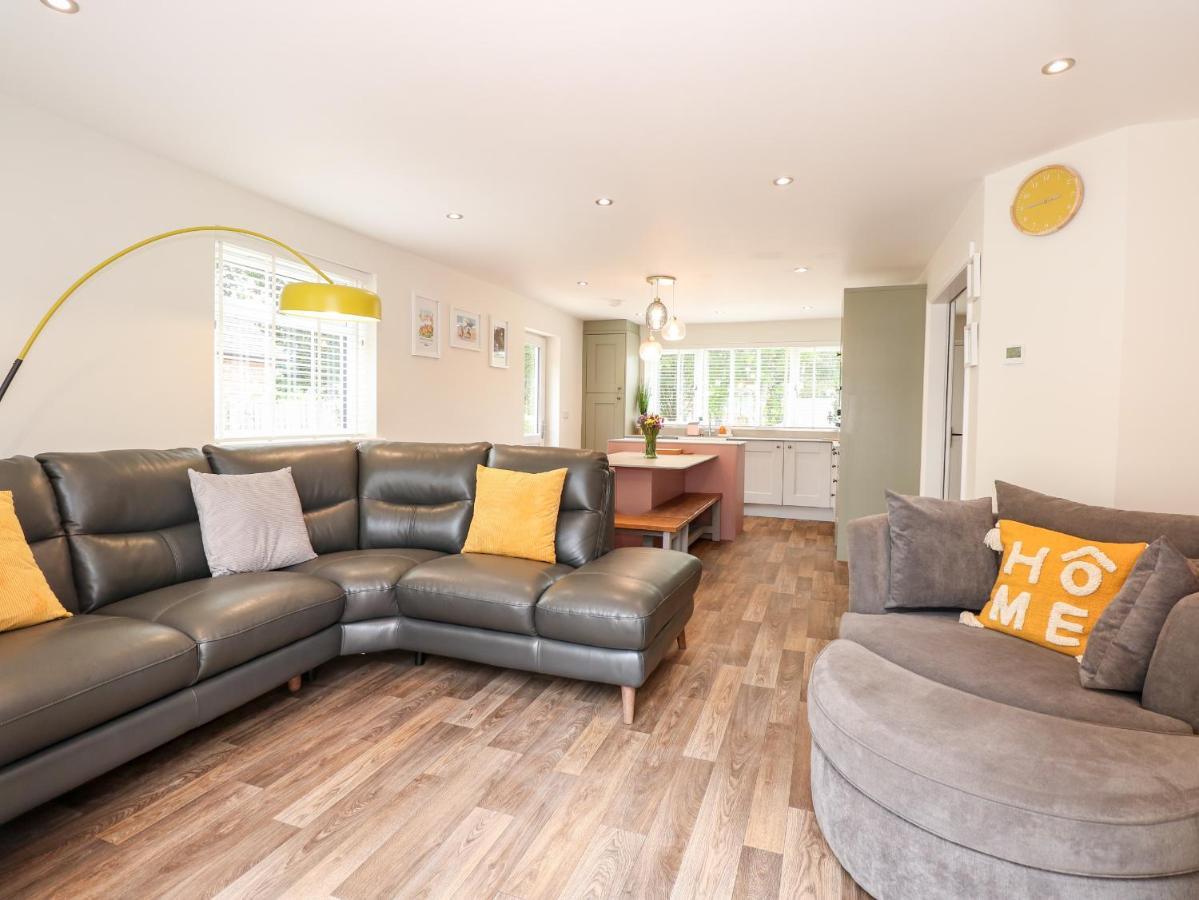 Daisy Tree Cottage Woodhall Spa Extérieur photo