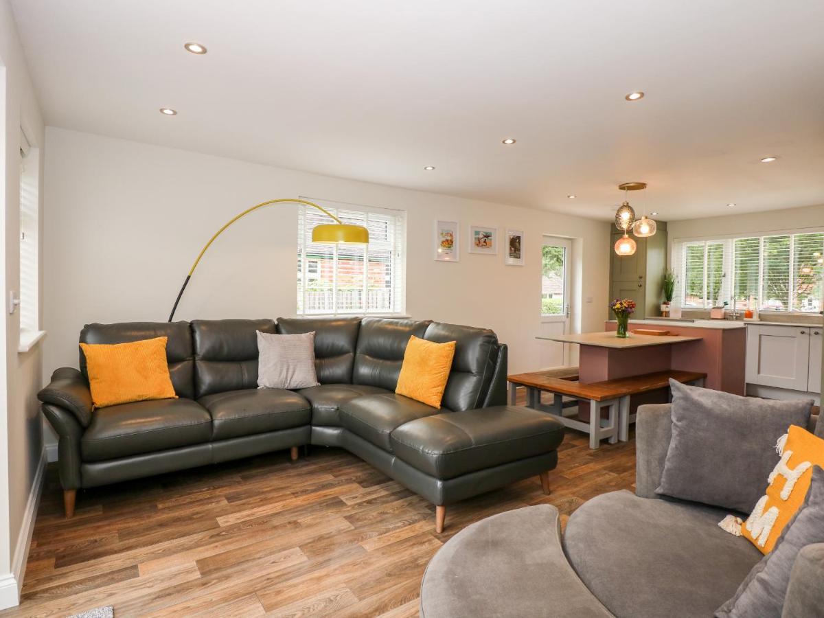 Daisy Tree Cottage Woodhall Spa Extérieur photo