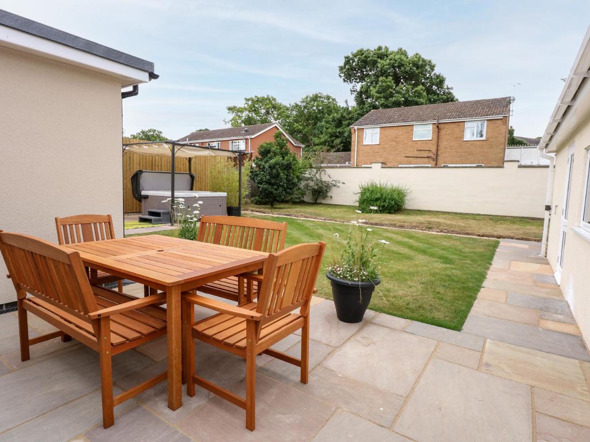 Daisy Tree Cottage Woodhall Spa Extérieur photo